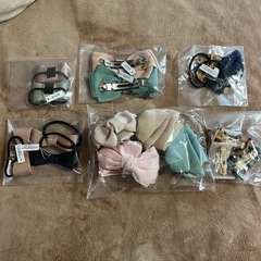 髪ゴム、クリップ、の画像