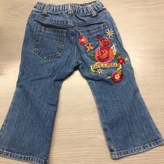 チャイルドズボンの画像