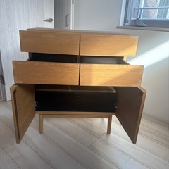 収納家具の画像