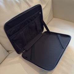 【美品】ゼロハリ　PCケースの画像