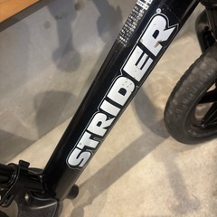 ストライダー　ブラックの画像