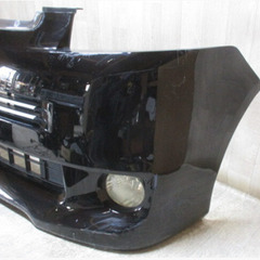 ZRR70W/ZRR75Wヴォクシー純正フロントバンパーの画像