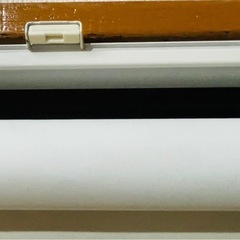 ロールスクリーン(プルコード式) 薄いグレー　130 x 180cmの画像