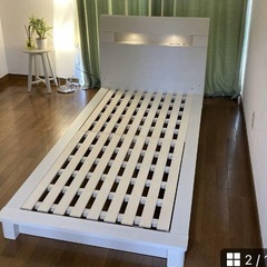 ニトリ　シングルベッドの画像