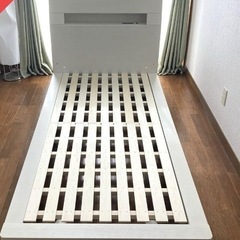 ニトリ　シングルベッドの画像