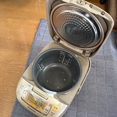 処分‼️IH 炊飯器   Panasonicの画像