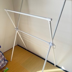 【至急】折畳み部屋干し竿の画像