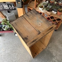 りんご箱 DIY 100均 カスタマイズ 本棚や整理箱 植物 ガーデニング等にいかがですかの画像