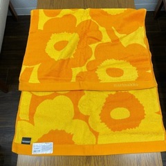 マリメッコ　5枚セット　バスタオル２枚、フェイスタオル2枚、ウォッシュタオル1枚　未使用の画像