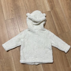 ベビー服 70cm 6〜12months もこもこアウター　gap の画像