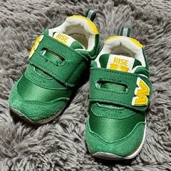 子供靴まとめ売り13センチ　5足セットの画像