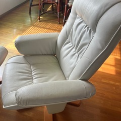 リクライニングチェアの画像