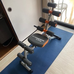 ワンダーコアとバランスボールの画像