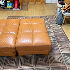 HUGOJapanレザー L字型ソファの画像