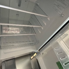 🟦冷蔵庫番号44 Hisense 2021年製【154ℓ】大阪府内全域配達無料 保管場所での引取は値引きしますの画像