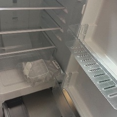 🟦冷蔵庫番号44 Hisense 2021年製【154ℓ】大阪府内全域配達無料 保管場所での引取は値引きしますの画像