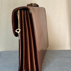 ビジネスバッグ レザー ブラウンの画像