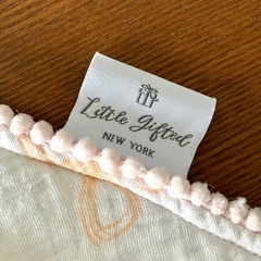 Little gifted NEW YORK　スタイ　バンダナビブ　オーガニックコットン　2枚セット　の画像