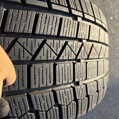 アルミ、スタッドレスタイヤセット18インチの画像