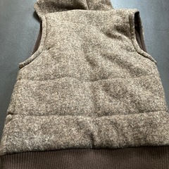 ナイラス　ベスト　Mの画像