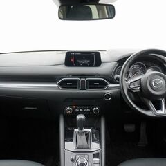 実用性と運転の楽しさを両立！CX-5の画像