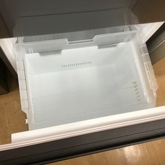 【トレファク神戸新長田店 買取/販売】取りに来られる方限定！TOSHIBAの3ドア冷蔵庫2022年製のご紹介です！の画像