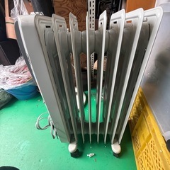 DeLonghi オイルヒーター 600Wの画像