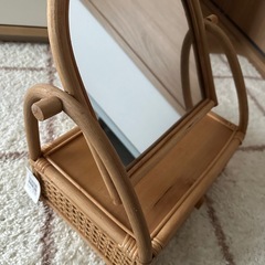 サリュ　salut　ラタン　引き出し付きミラーの画像