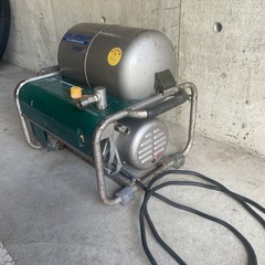 MAXエアコンプレッサーAK-8150Pの画像