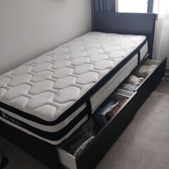 ニトリ風シングルベッド（収納引き出し2つ付き・Cuproマットレスセット）の画像