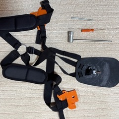 STIHL 
草刈機　刈払機　スチール　FS235の画像