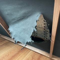 【旭川引取限定】北欧風グレーコーナーソファ（定価10万円）犬による一部破れありの画像