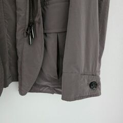 MoRER カーキ ナイロンジャケットの画像