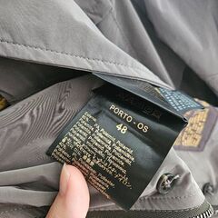 MoRER カーキ ナイロンジャケットの画像