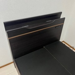 ベッドフレーム ニトリ シングル 天然木の画像