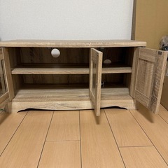 テレビ台の画像