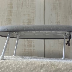 J553⭐️訳アリ　アイロン台の画像