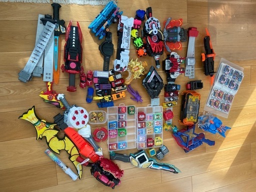 ヒーローおもちゃ大量まとめ売り