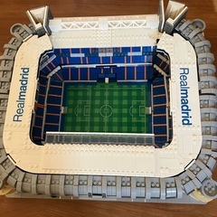 5876ピース クリエイティブな有名なサンティアゴ・ベルナベウ・スタジアム レアル・マドリード 組み立てブロック モデル 建築装飾 子供のおもちゃの画像