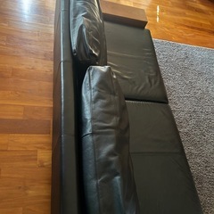 ✨マスターウォール✨ 「クイーンズソファ」 ウォールナットの画像