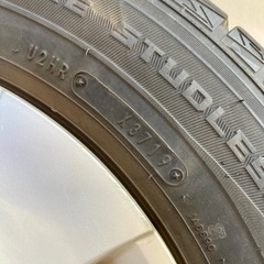 ダンロップ　14インチ　スタッドレスタイヤ　トヨタホイル付　175/70r14 　の画像