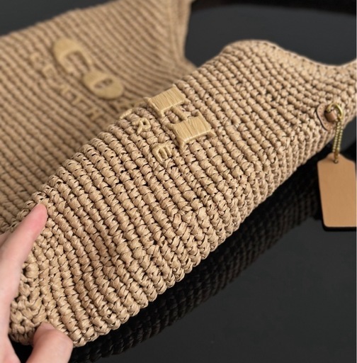 ストア COACH 編み込みトートバッグ ベージュ