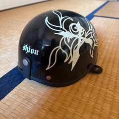 半キャップ　ヘルメットの画像