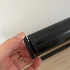 テーブル、椅子4脚の画像