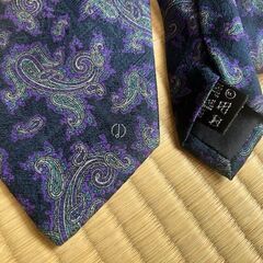 自宅（足立区）引き取りでお願い致します。ダンヒル　dunhill　ネクタイの画像