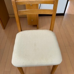 ドレッサー（椅子、収納、照明、コンセント付き）の画像