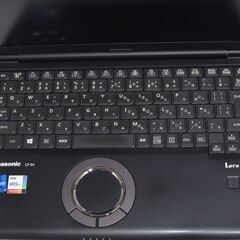 中古軽量ノートパソコン Panasonic CF-SV1GDUQR core i7-1165G7 爆速SSD256GB メモリ16GB 12.1インチ 無線内蔵 WEBカメラ DVDマルチ Win11の画像