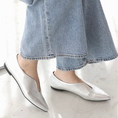 【美品】シルバーパンプス　38(24cm相当)の画像