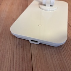 USB付デスクライトの画像
