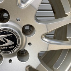 No.131スタットレスタイヤ215/70/16 5H PCD114.3 アルミ付4本セットの画像